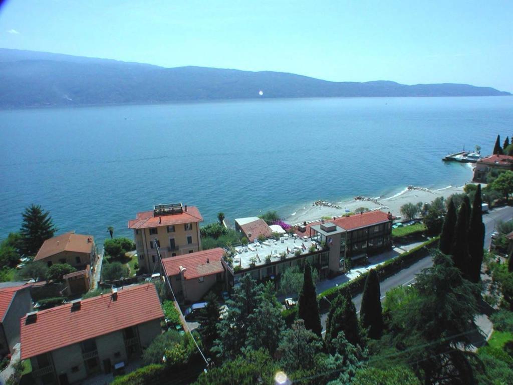 Hotel Lido Gargnano Kültér fotó