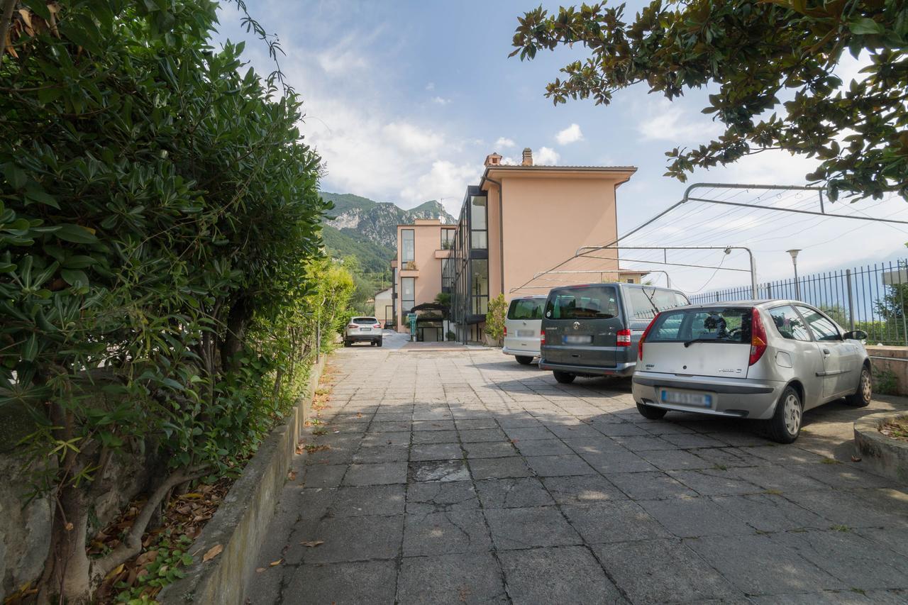 Hotel Lido Gargnano Kültér fotó