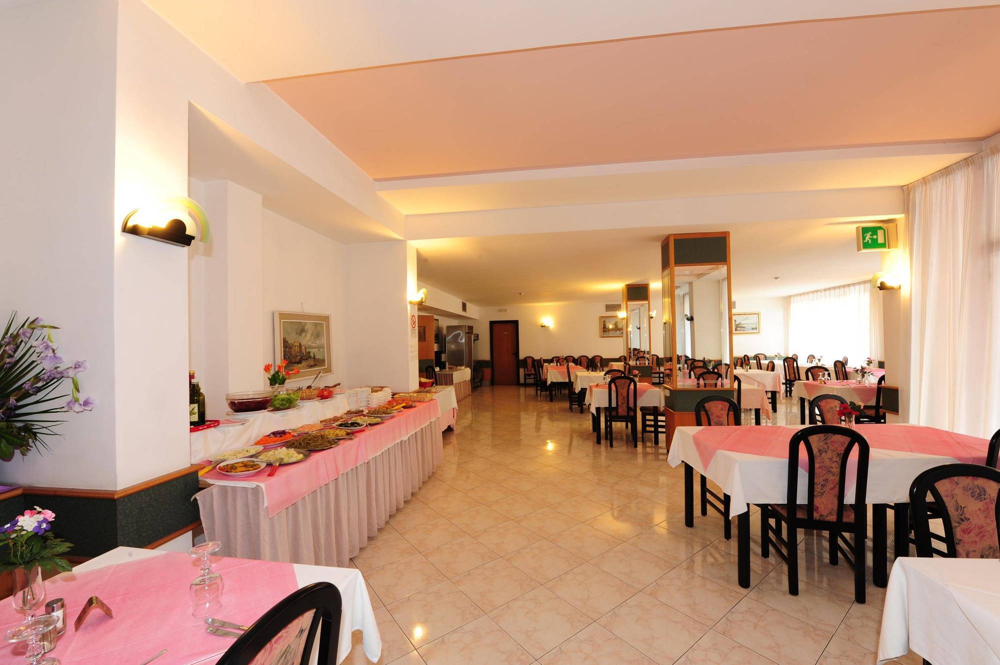 Hotel Lido Gargnano Kültér fotó