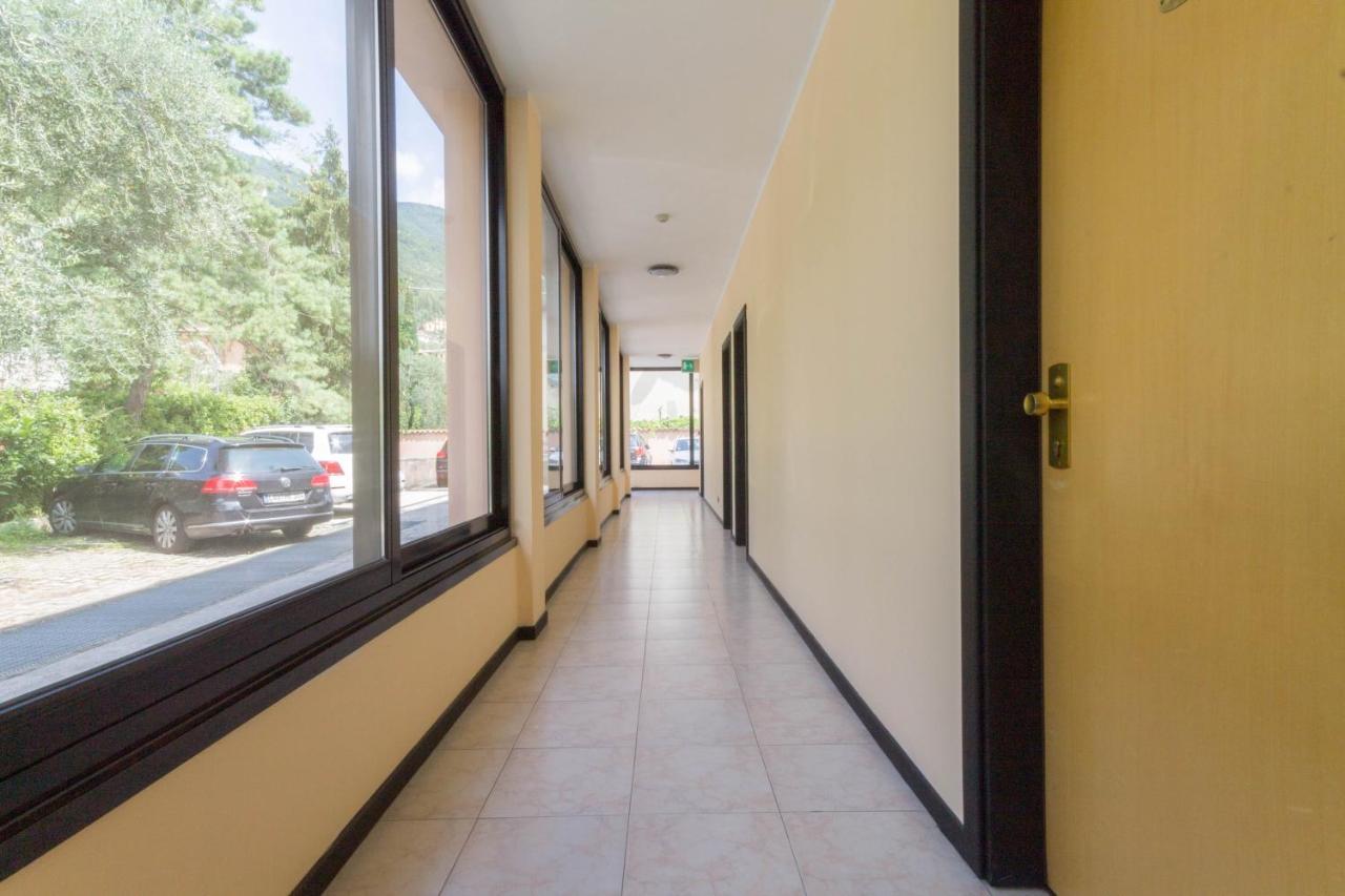 Hotel Lido Gargnano Kültér fotó