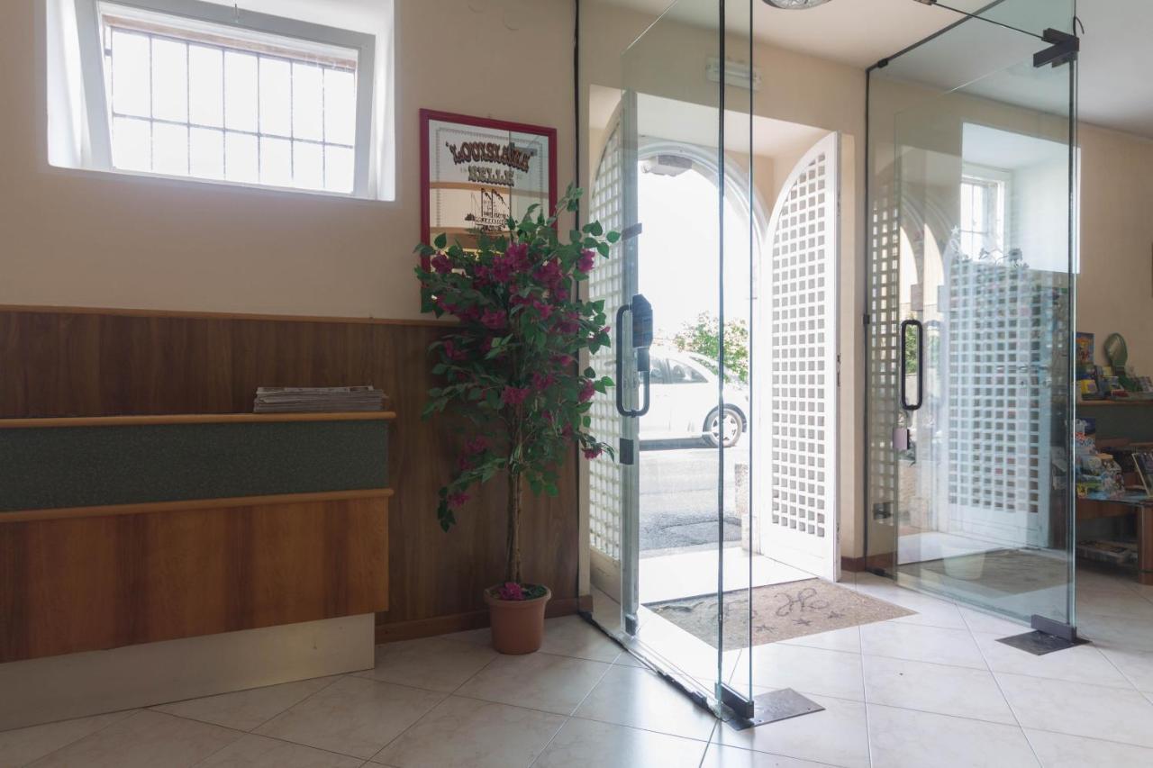 Hotel Lido Gargnano Kültér fotó
